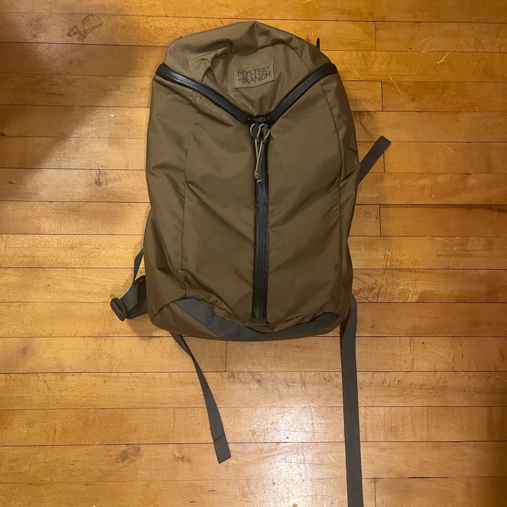 MYSTERY RANCH Olive Backpack